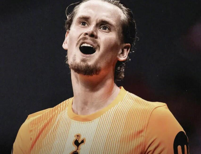 开云体育官网-马竞5-2热刺，图多尔换门将引争议，舒梅切尔批其毁球员生涯|彼得·舒梅切尔|托特纳姆热刺|马德里竞技|曼联|比赛_新浪体育_新浪新闻