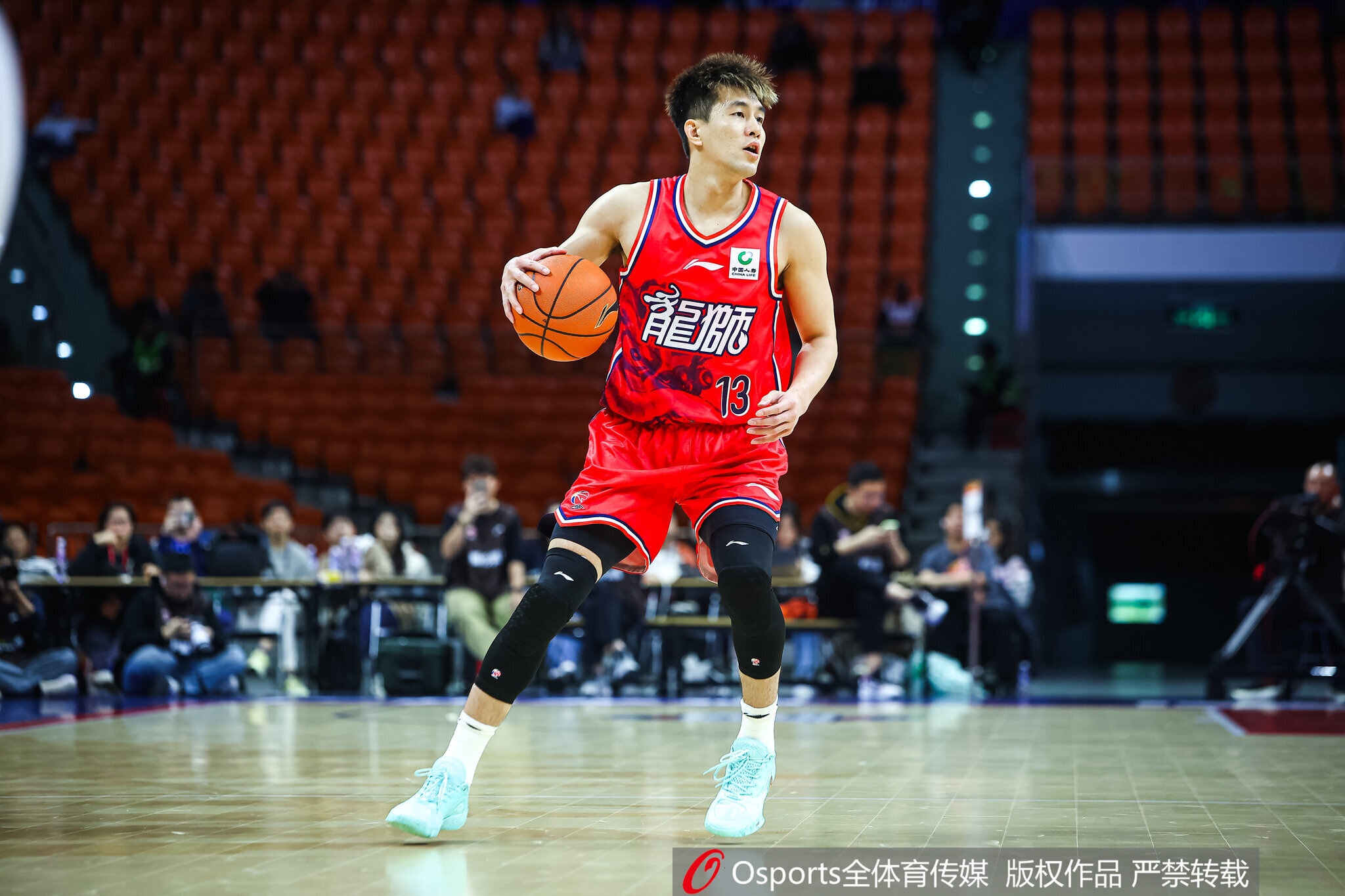 开云体育官网-2年白打？郭艾伦遭诈骗金额近千万 他与广州签约2年&amp;年薪600万元